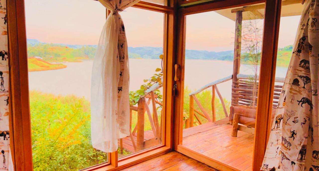 Lake Bunyonyi Rock Resort Kabale Eksteriør bilde